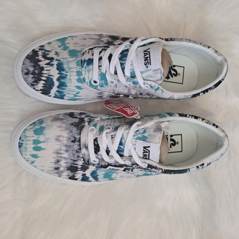 NWT Vans Psychadelictiedye/White sz 8 W